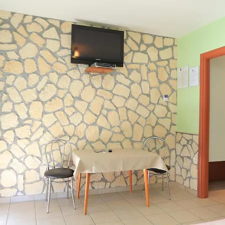 Studio Duce 16407b